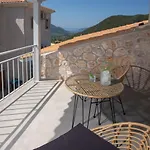 Panoutsis Vista